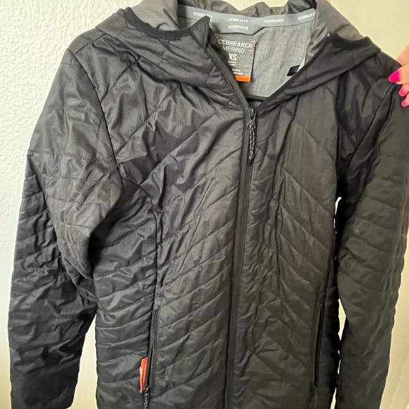 Icebreaker black puffer jacket merino wool jacket - Picture 2 of 5